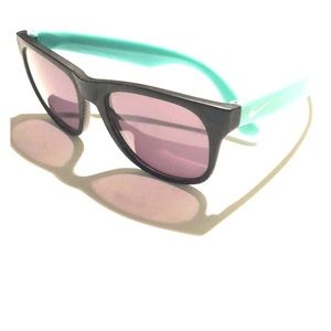 Nike half marathon sunglasses